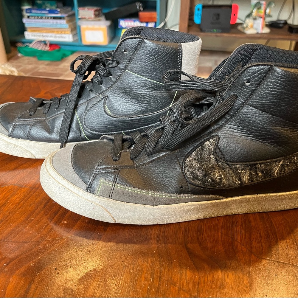 Nike Blazer Mid ‘77 Vintage ‘Black Electric Green’